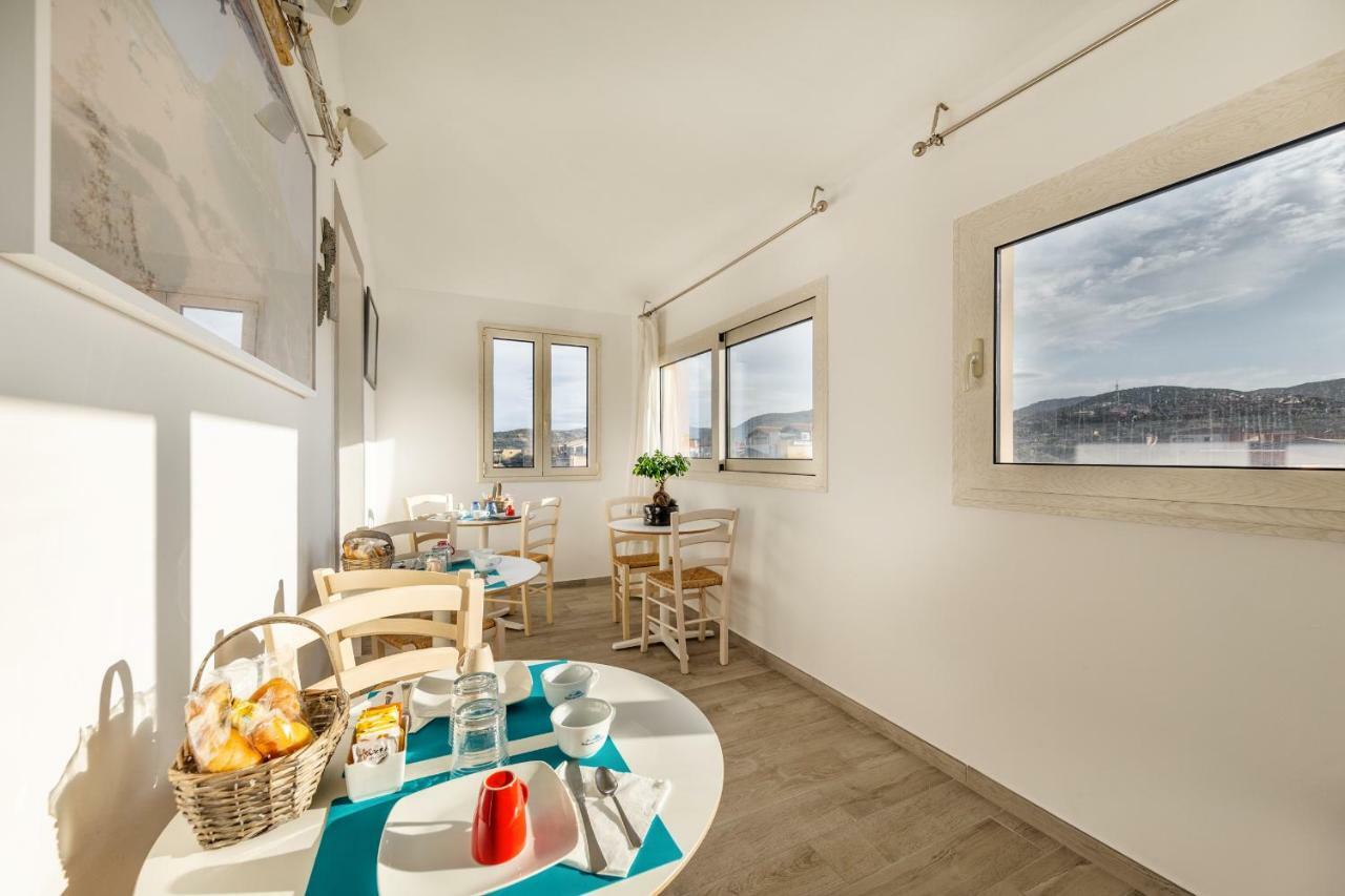 B&B Rotta Per Tavolara Porto San Paolo  Bagian luar foto