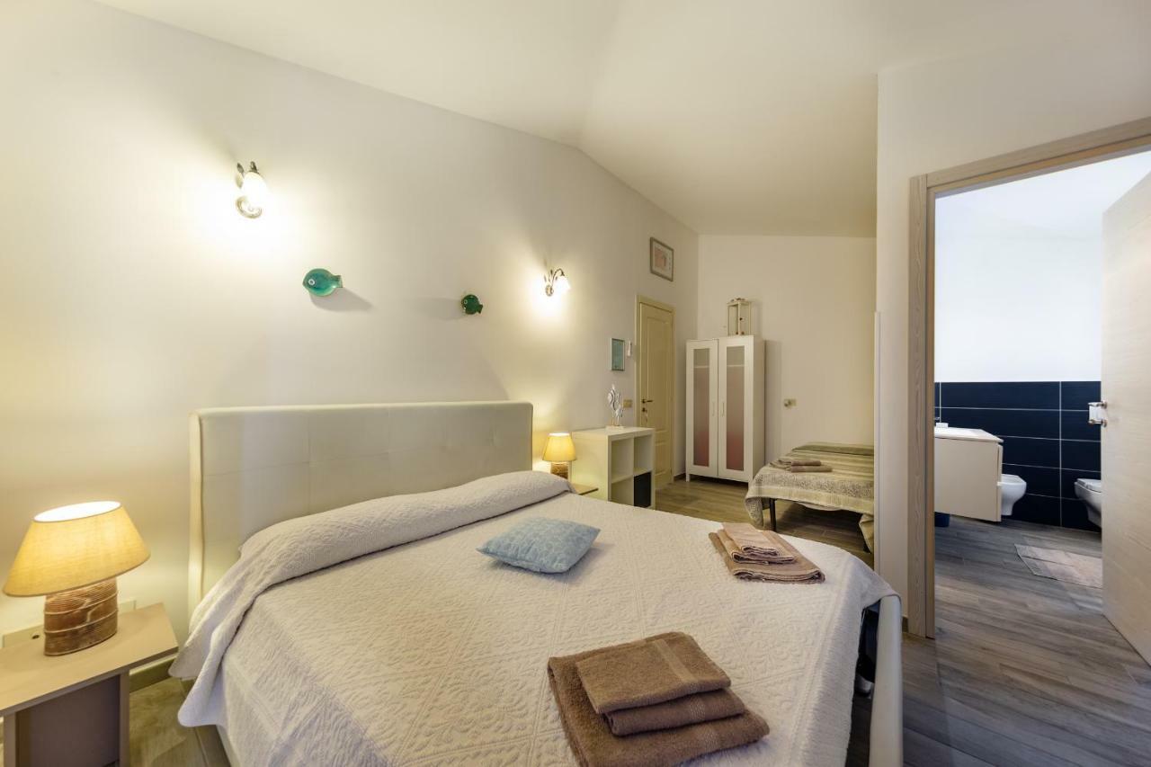 B&B Rotta Per Tavolara Porto San Paolo  Bagian luar foto